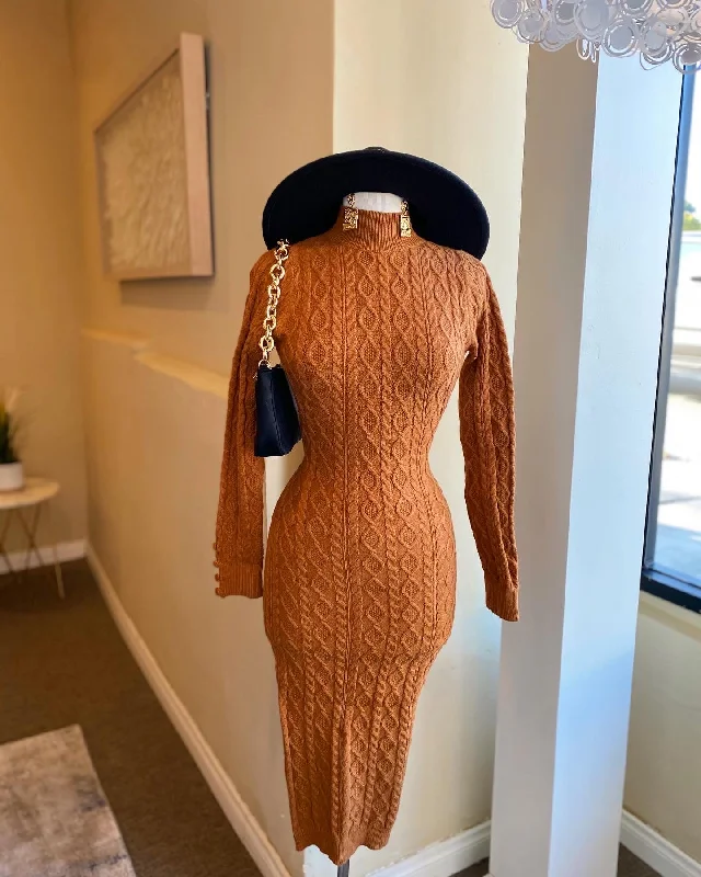 Long Sleeve Sweater Backless Dress