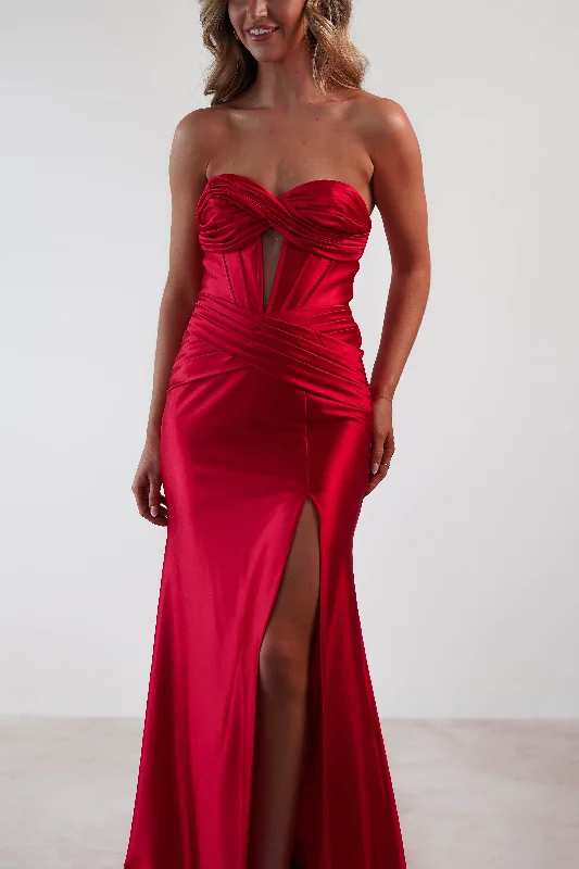 Karra Bodycon Strapless Gown | Red