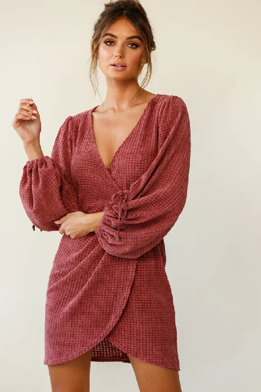 Make Way Balloon Sleeve Wrap Dress Plum