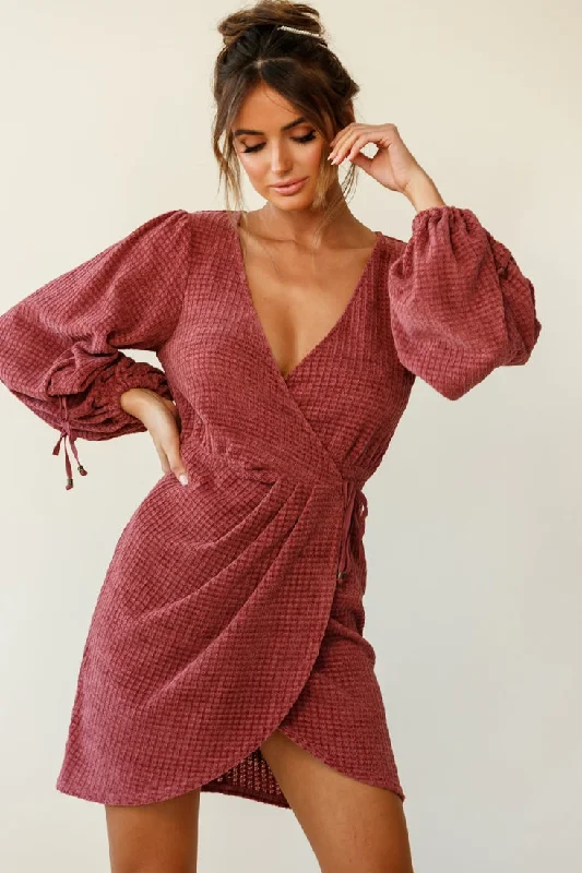 Make Way Balloon Sleeve Wrap Dress Plum