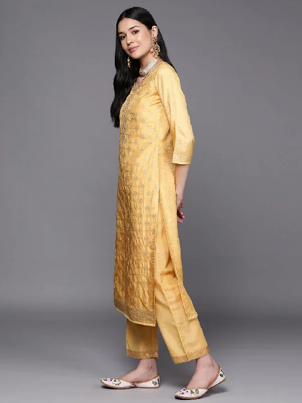 Yellow Embroidered Silk Blend Suit Set With Trousers