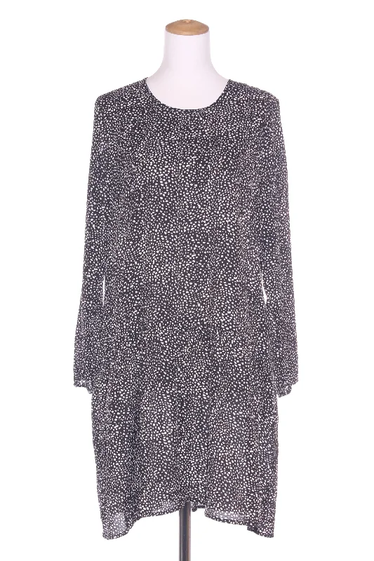 ADDISON - Drop waist animal print L/S dress! 12