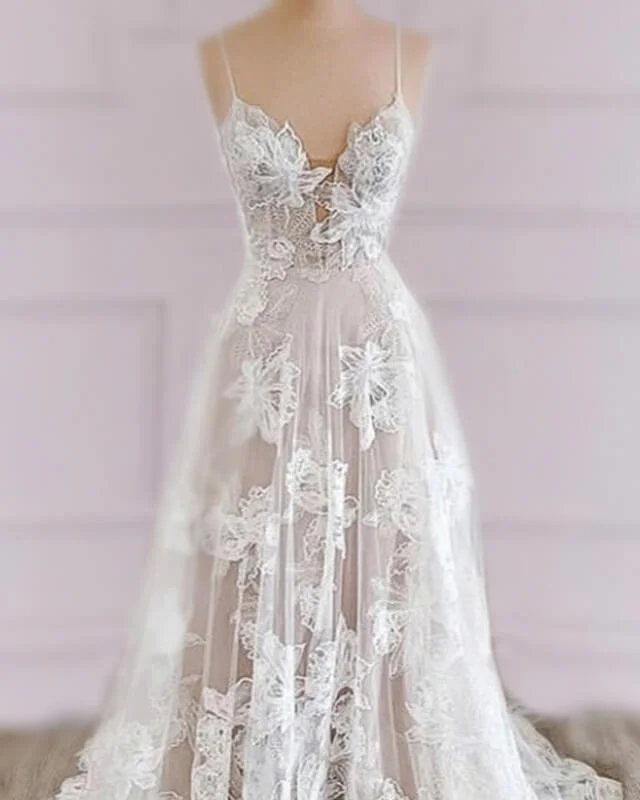 Boho Rustic Wedding Dresses V Neck Lace Embroidery