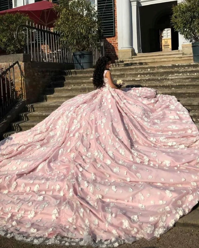 Blush Pink Wedding Dresses Sweetheart Ball Gowns With Lace Flower Embroidery