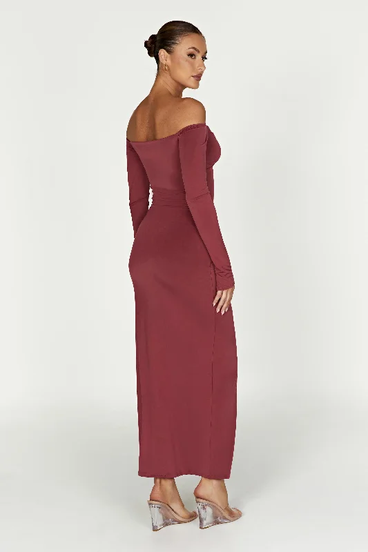 Ceri Maxi Twist Skirt - Wine