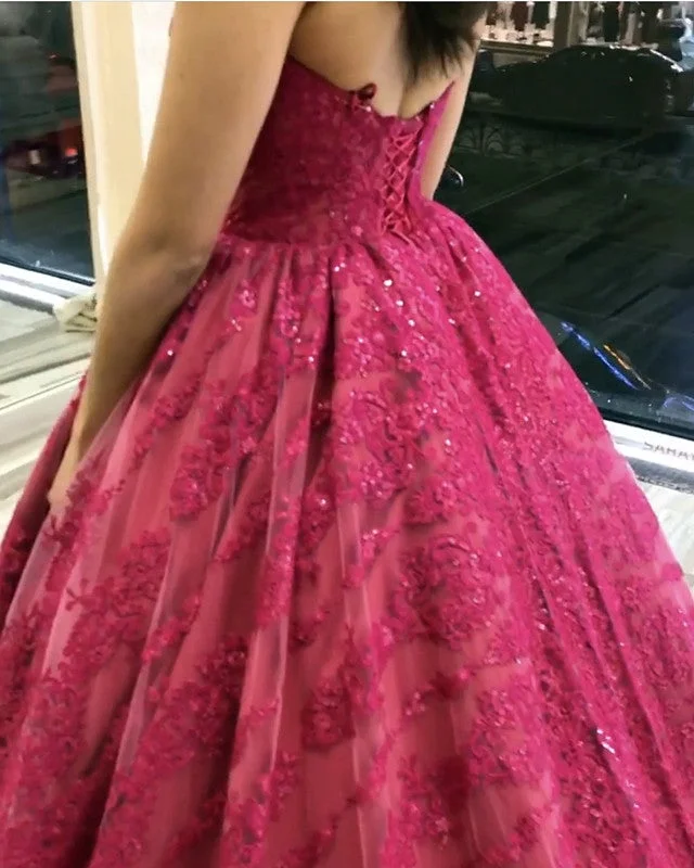 Elegant Lace Quinceanera Dresses Sweetheart Ball Gown