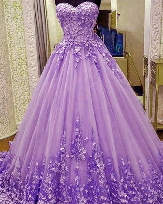 Lovely Lace Appliques Sweetheart Ball Gown Dress