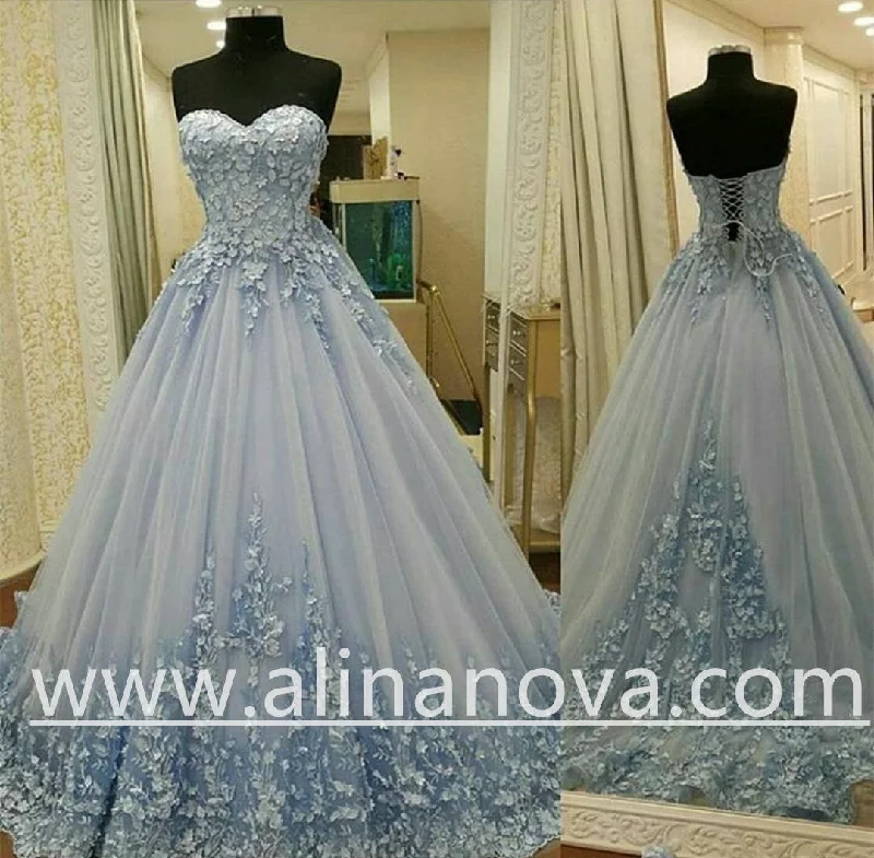 Lovely Lace Appliques Sweetheart Ball Gown Dress