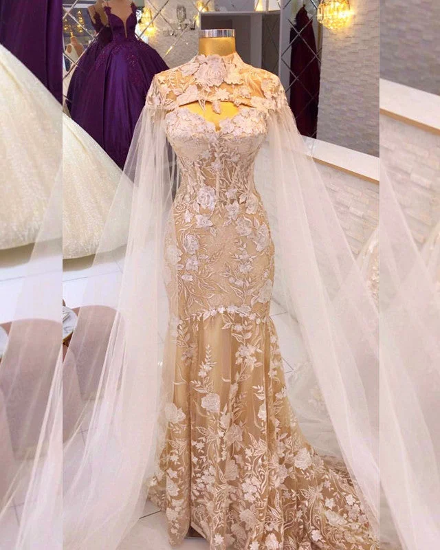 Lace Mermaid Sweetheart Wedding Dress With Cape