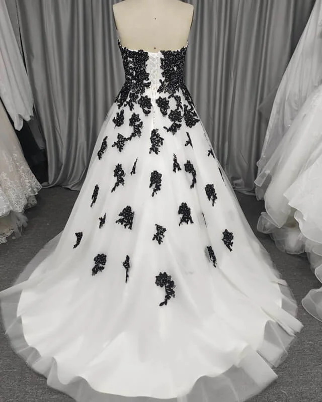 Plus Size Black And White Wedding Dresses