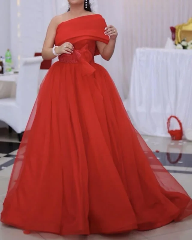 Red Tulle Wedding Dresses One Shoulder