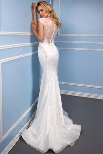 Trumpet Appliqued Scoop-Neck Sleeveless Long Lace Wedding Dress With Sequins And Illusion