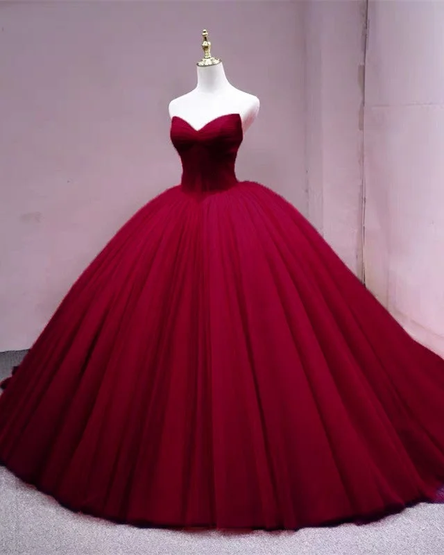 Tulle Corset Ball Gown Quinceanera Dresses Pleated V Neck