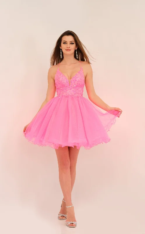 One Day Only – Huge Savings!Dave and Johnny 11184 Dress