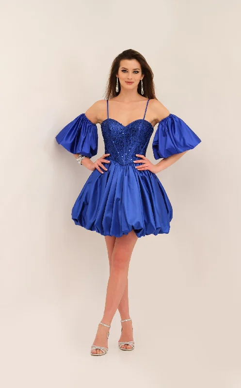 Don’t Wait – Shop Today!Dave and Johnny 11226 Dress