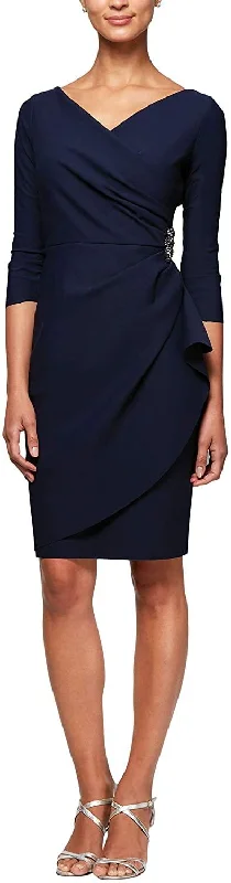 Hurry! While Supplies Last!Alex Evenings AE8134292 Short Formal Dress