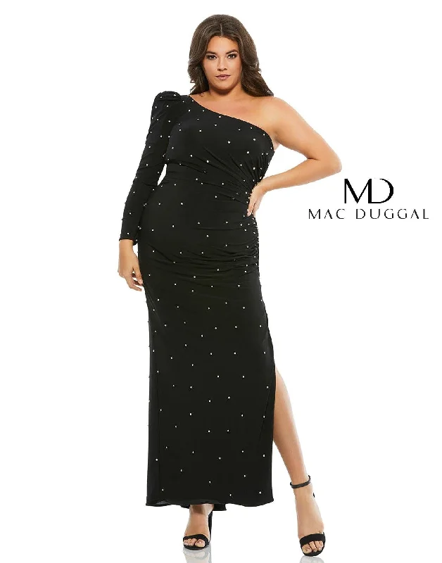 Only a Few Left – Order Now!Mac Duggal 67733 Fabulouss Long Plus Size Dress