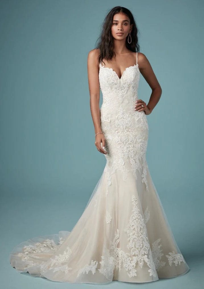 Limited Time Offer!Maggie Sottero Glorietta - Size 14