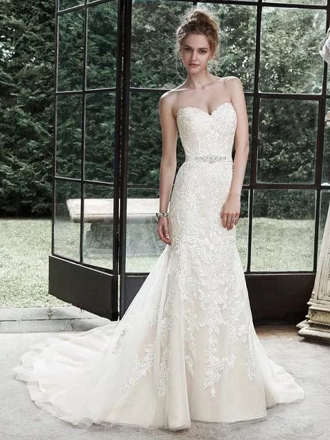 Huge Savings – Act Now!Maggie Sottero Winstyn - Size 12