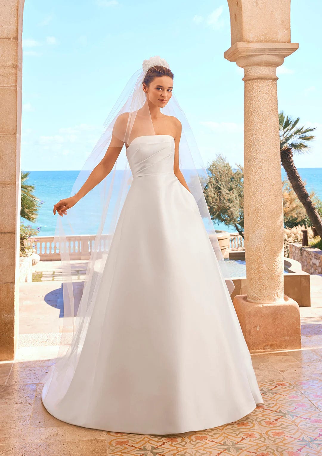 Your Chance to Save is Now!Marchesa Erin - Size 14