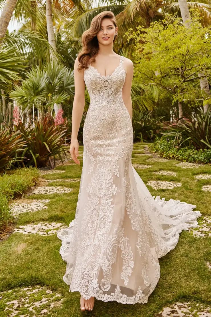 Shop Now and Save!Martin Thornburg Marissa - Size 16