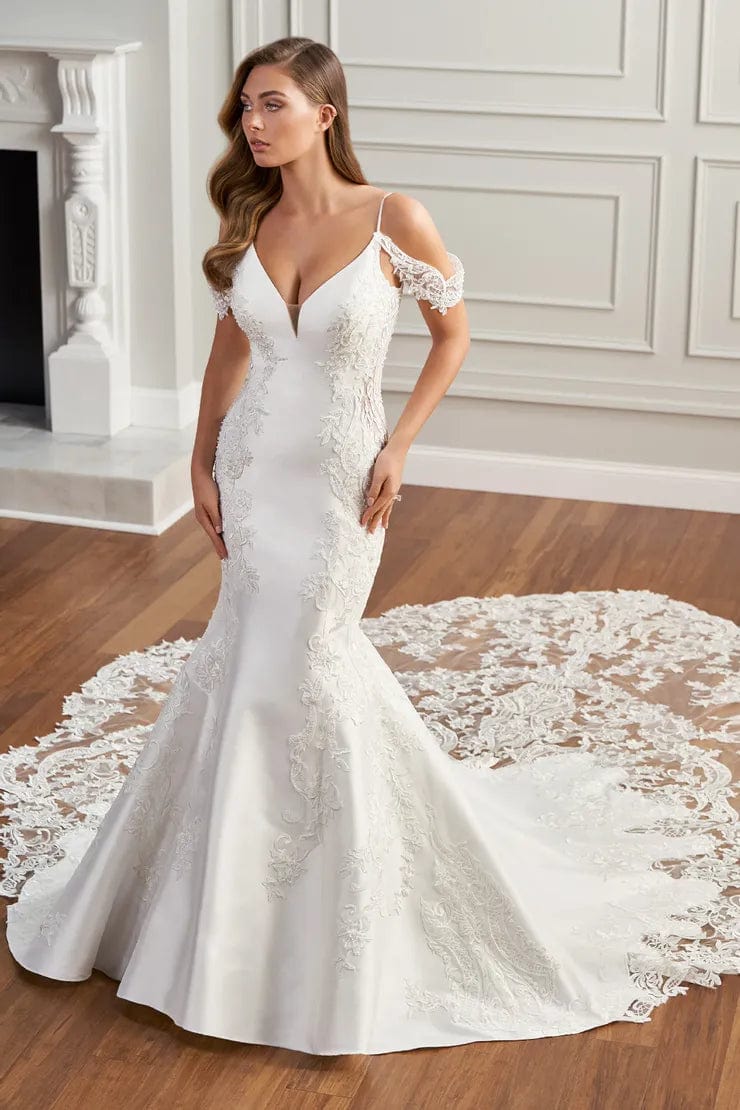 Don't Miss Out!Martin Thornburg Skylar - Size 14
