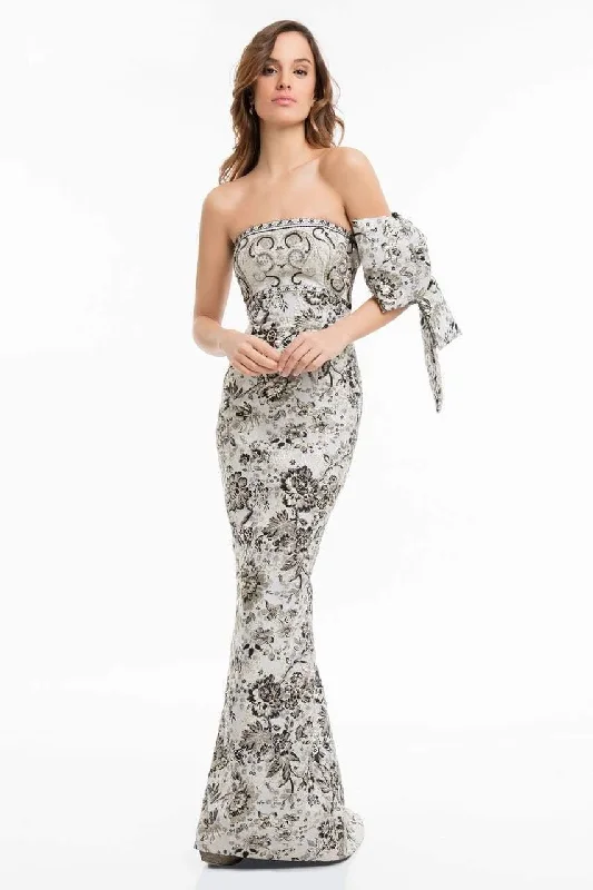Shop Before It’s Gone!Terani Couture 1821E7143 Sexy Long Prom Dress