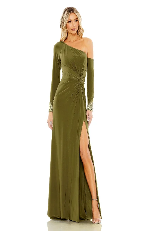 Get It Before It’s Gone!Mac Duggal 12489