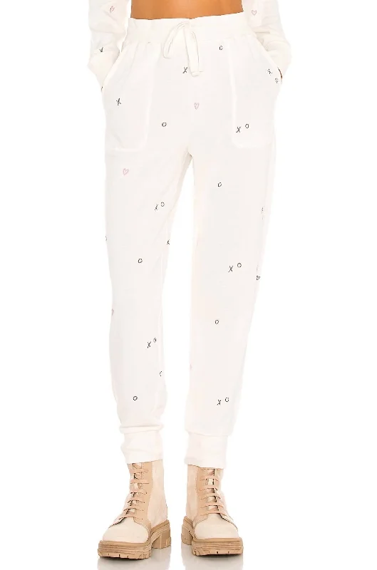 Act Fast – Limited Time Savings!Snowland Embroidered Jogger In Ivory