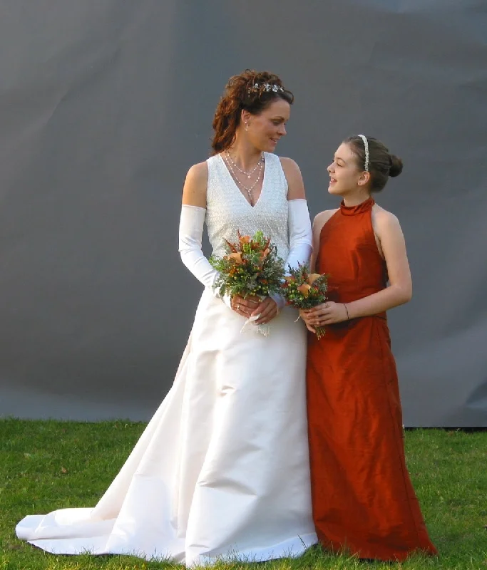 Stock Up and Save!Carolina Herrera Sleeveless Beaded A-Line Wedding Dress