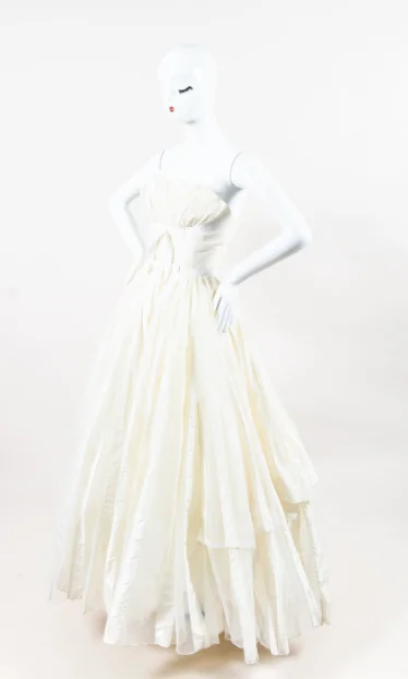 Enjoy Huge Discounts Now!Carolina Herrera Strapless