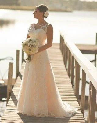 Huge Price Cuts Await!Casablanca A Line Lace
