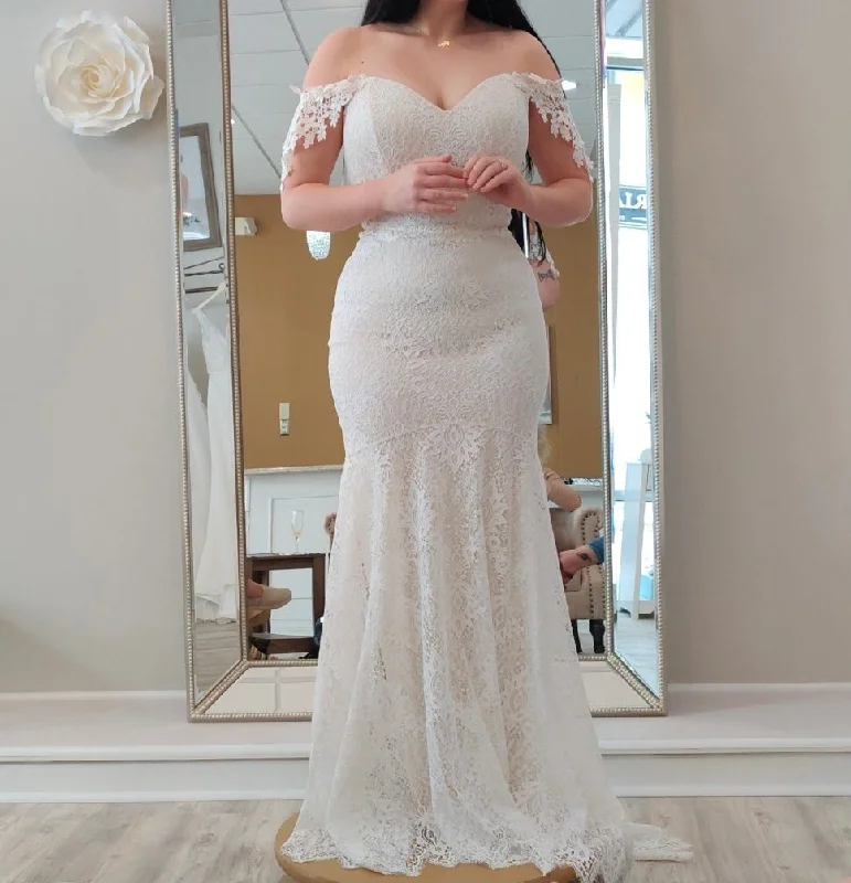 Your Favorite Items on Sale Now!Claire Pettibone Bordeaux