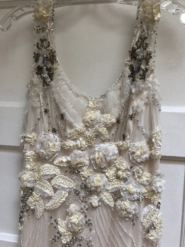 Unbeatable Prices!Claire Pettibone Crescent