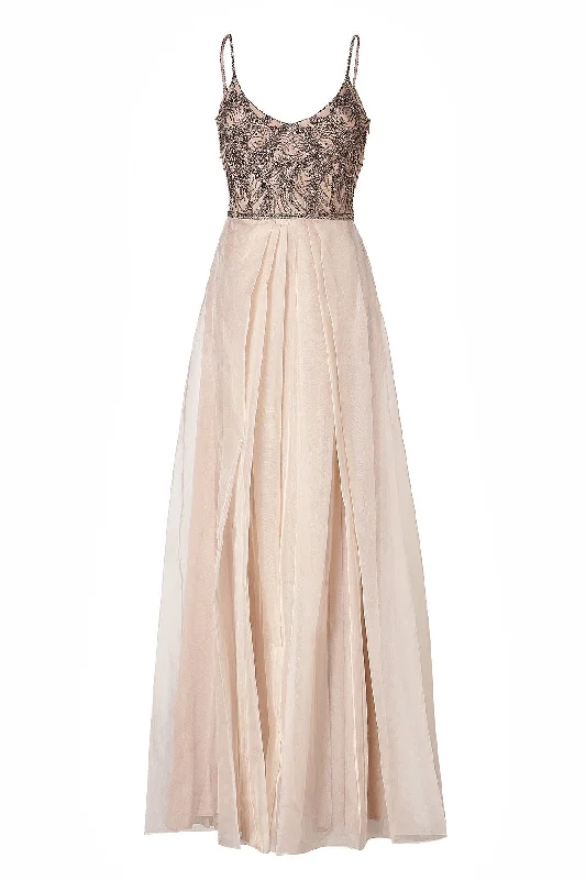 Time to Snag a Bargain!Collette Dinnigan Shoe String
