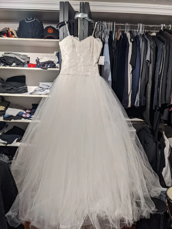 Huge Savings – Act Now!Other Strapless Sweetheart Lace and Tulle Ballgown