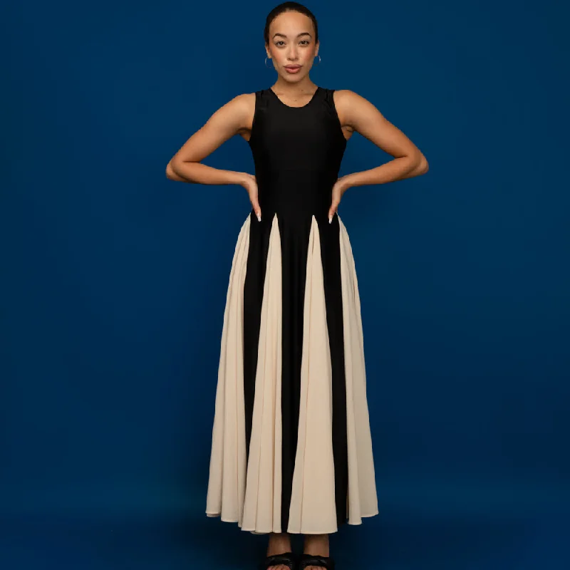 The Best Offers Are Here!Madalynne Scarlett Maxi Dress