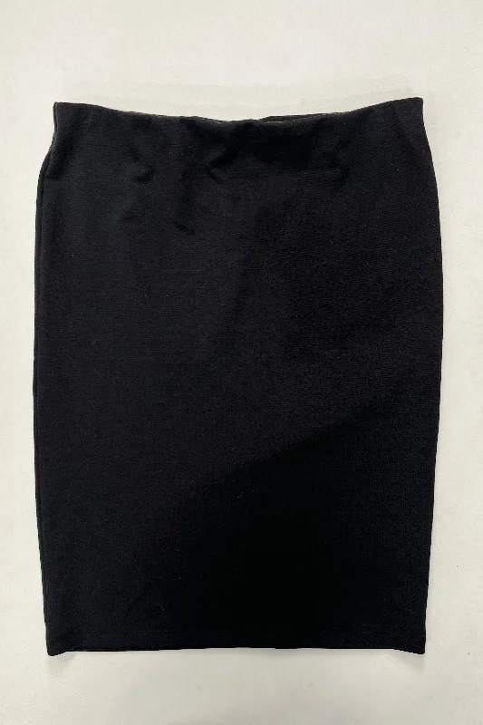 Hot Deals You Can’t Resist!Skirt Maxi By Kardashian Kollections  Size: 16
