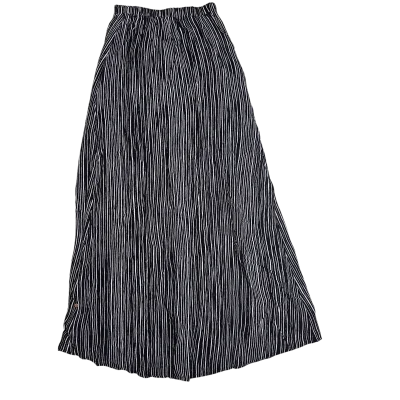 Your Best Deals Are Here!Skirt Maxi By Olivaceous  Size: S