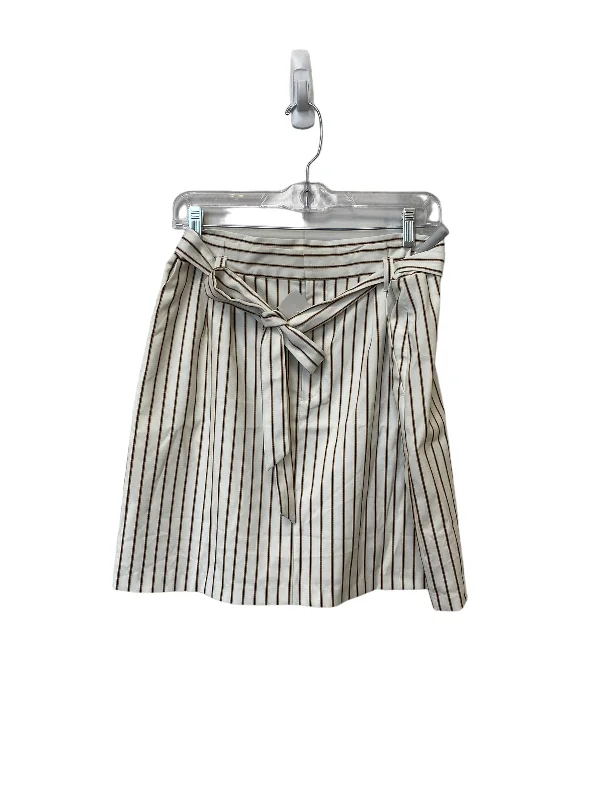 Special Offer – Act Fast!Skirt Midi By Banana Republic  Size: 10
