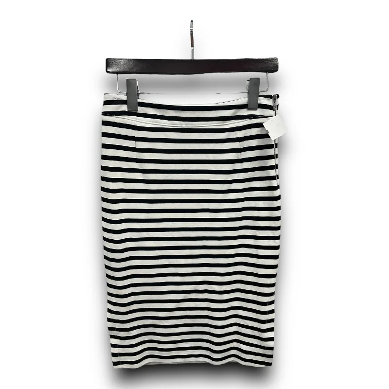 Every Deal is a Steal!Skirt Midi By Banana Republic  Size: Xs