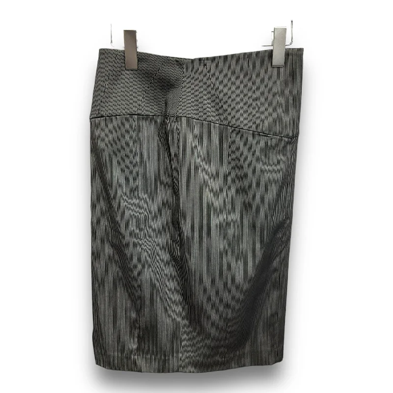 Save Like Never Before!Skirt Midi By Express  Size: S