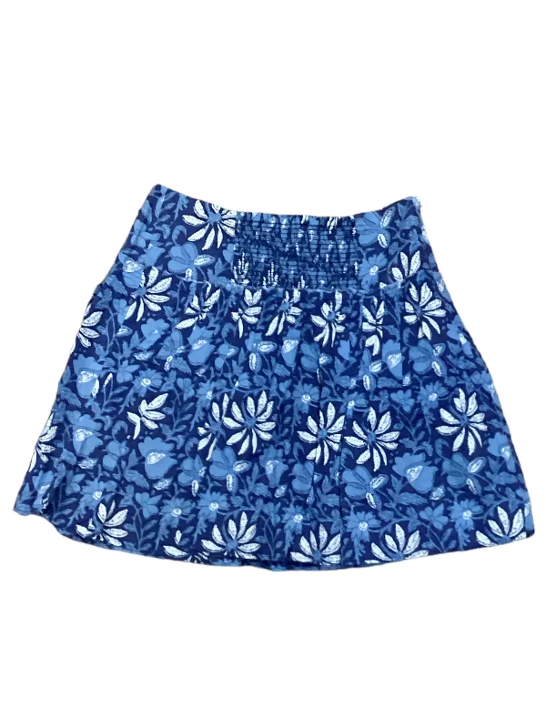 Limited Stock Available!Skirt Mini & Short By Banana Republic  Size: 2