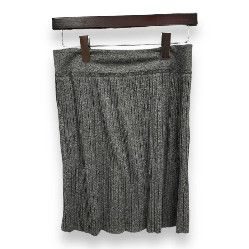Every Deal is a Steal!Skirt Mini & Short By Banana Republic  Size: Xs