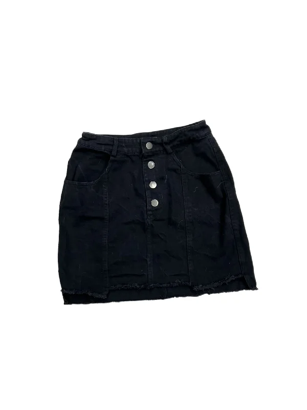 Shop the Hottest Deals!Skirt Mini & Short By Entro  Size: S