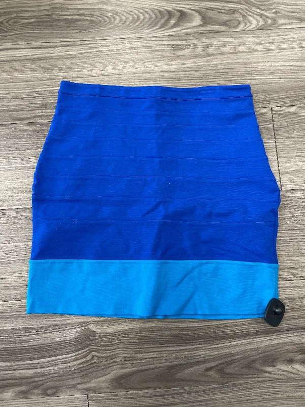 Savings You Can’t Ignore!Skirt Mini & Short By Express  Size: 10