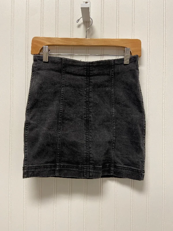 Save Money, Shop Happy!Skirt Mini & Short By Free People  Size: 4
