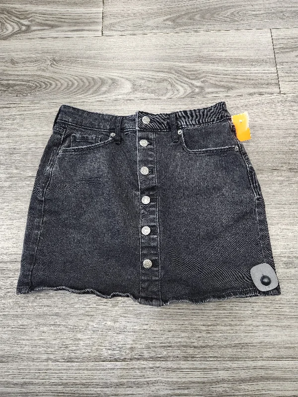 Instant Savings Await!Skirt Mini & Short By Old Navy  Size: 6