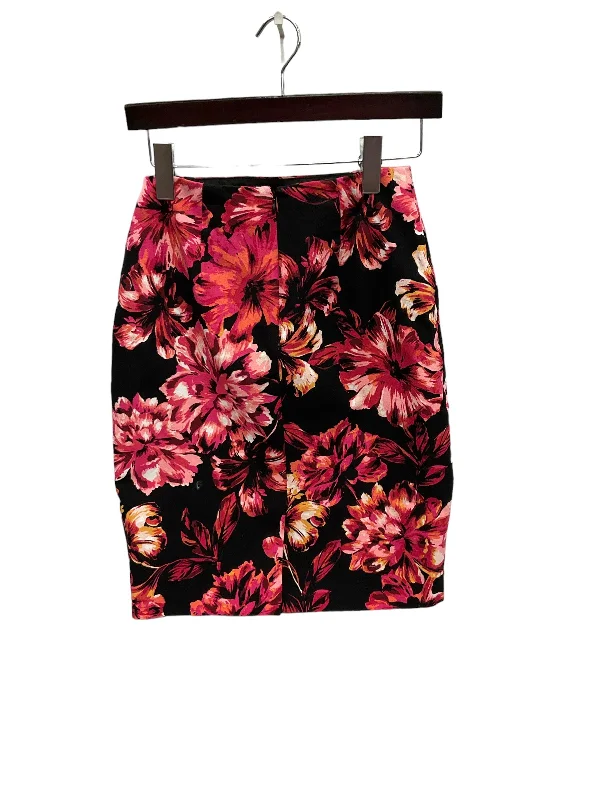 Snag the Best Prices Now!Skirt Mini & Short By White House Black Market O  Size: 4