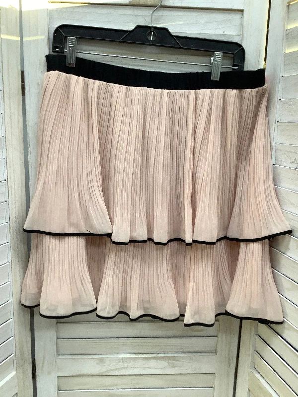 Savings You Can’t Ignore!Skirt Mini & Short By Worthington  Size: 14